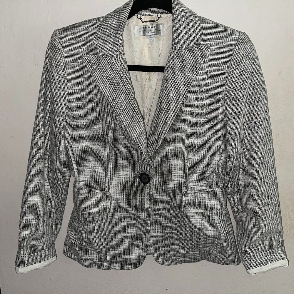 Tahari by Arthur S. Levine Women's Melange One Button Blazer Size 2